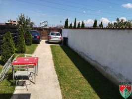 apartament-3-camere-la-casa-terasa-80-mp-curte-libera-de-186-mp-3